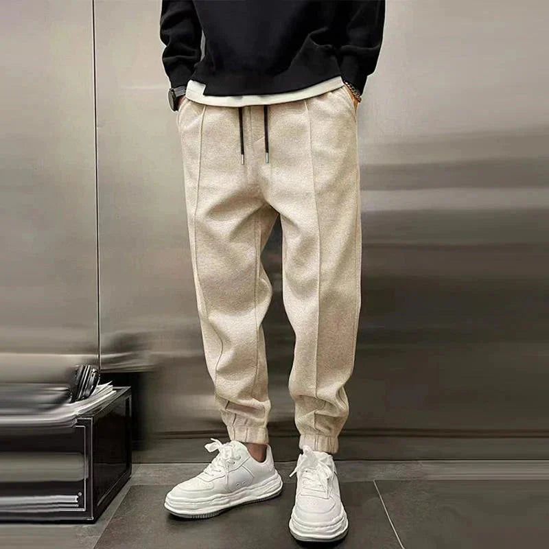 Logan - Men's Modern Relaxed-Fit Jogger Pants with Drawstring